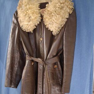 1970s The Loft-Brown Leather Jacket with Shearling Collar